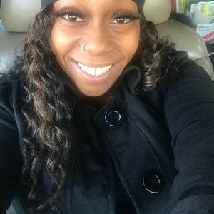 Meet your Posher, Candace